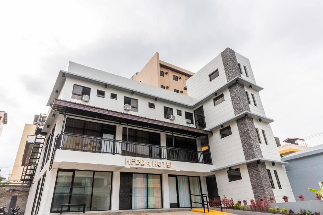 Vaccinated Staff - Oyo 476 Hedda Hotel Cebu Ngoại thất bức ảnh